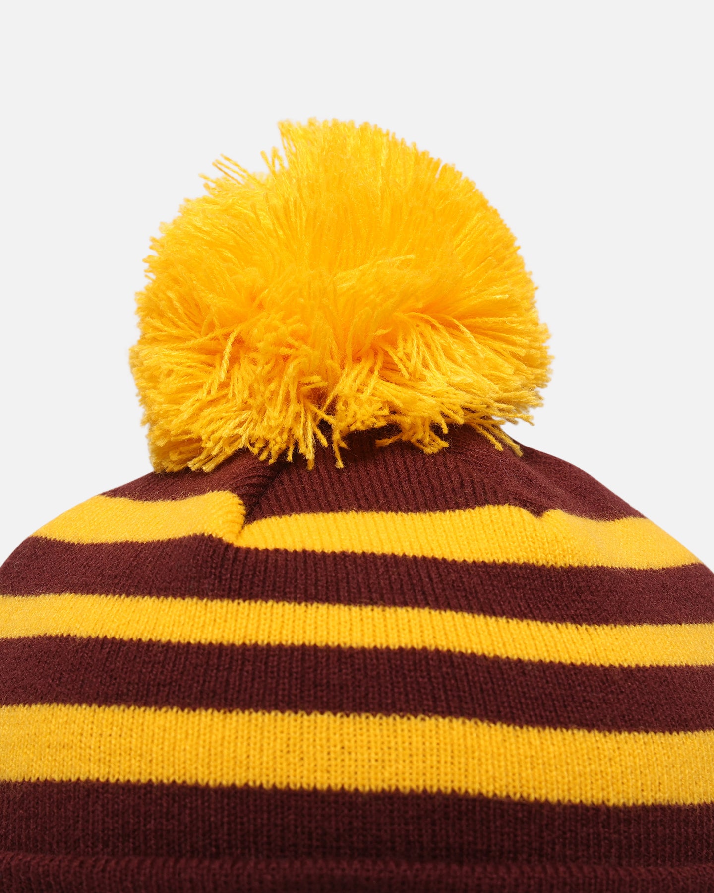 New Era Brisbane Broncos 2025 NRL Collection Knitted Badged Beanie - Official Team Colour