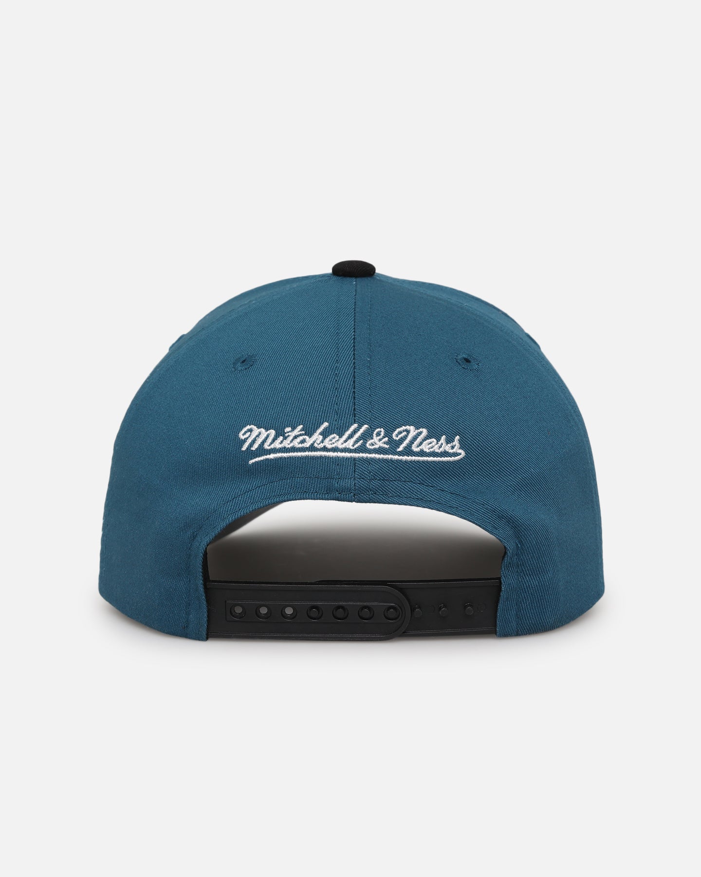 Mitchell & Ness Los Angeles Lakers 'Deep Emerald' Pro Pinch Snapback Cap - A Bold Fashion Statement