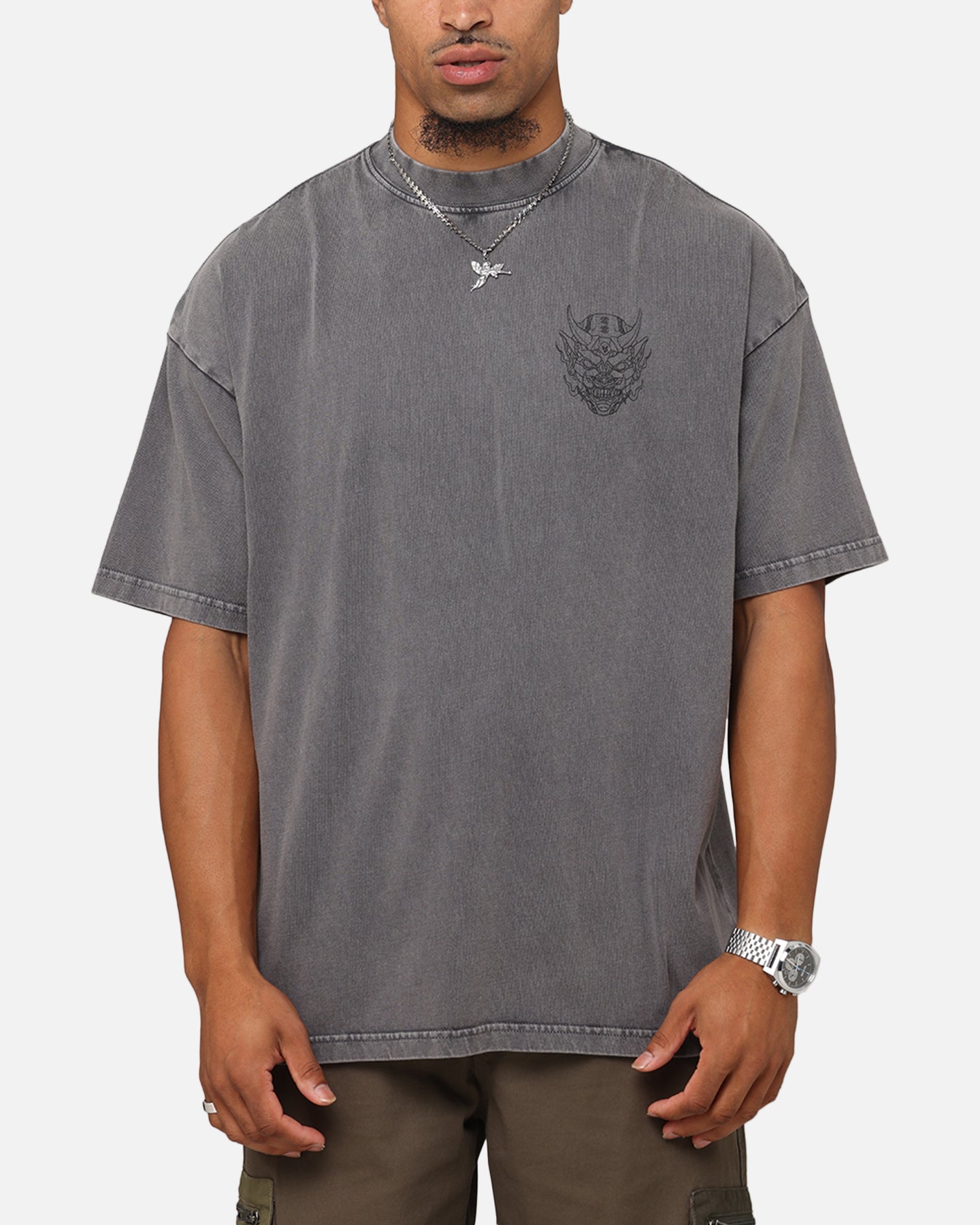 Akuma Mock Neck T-Shirt - Your Casual Style Upgrade in Washed Charcoal